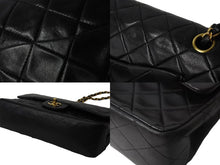 画像をギャラリービューアに読み込む, CHANEL シャネル マトラッセ Wフラップ チェーン ショルダーバッグ 2番台 ゴールド金具 ココマーク ロゴ 中古 55964
