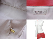画像をギャラリービューアに読み込む, 極美品 CHANEL シャネル ショルダーバッグ ボーイシャネル 19番台 パンチング レザー レッド シルバー金具 中古 55976