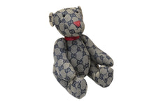 画像をギャラリービューアに読み込む, GUCCI グッチ GGキャンバス ぬいぐるみ 人形 テディーベア クマ ベージュ ネイビー 7077722 美品 中古 56023