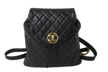 画像をギャラリービューアに読み込む, CHANEL シャネル ヴィンテージ リュック ココマーク マトラッセ 2番台 ラムスキン ブラック ゴールド金具 美品 中古 56064