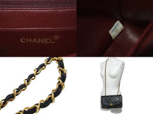 Load image into Gallery viewer, CHANEL シャネル ショルダーバッグ ダイアナ22 マトラッセ チェーン ヴィンテージ 2番台 ブラック ゴールド金具 美品 中古 56066