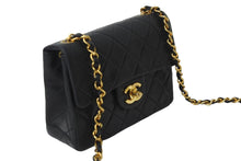 Load image into Gallery viewer, CHANEL シャネル ミニマトラッセ ココマーク ブラック シングルチェーンバッグ シングルフラップ レザー ゴールド金具 美品 中古 56067