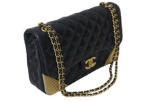 画像をギャラリービューアに読み込む, CHANEL シャネル マトラッセ チェーンショルダーバッグ 24番台 A94495 ブラック ラムスキン ゴールド金具 美品 中古 56112