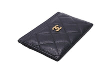 画像をギャラリービューアに読み込む, 極美品 CHANEL シャネル ココマーク カードケース クラシック キャビアスキン ブラック 29番台 中古 56113