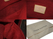 Load image into Gallery viewer, LOUISVUITTON ルイヴィトン モノグラム ポシェット クロワッサンPM ワンショルダーバッグ ハンドバッグ M51510 美品 中古 56133