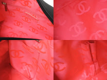 画像をギャラリービューアに読み込む, CHANEL シャネル カンボンライン ボーリング ハンドバッグ ココマーク 14番台 ブラック ラムスキン シルバー金具 美品 中古 56144