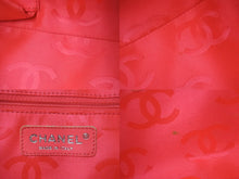 画像をギャラリービューアに読み込む, CHANEL シャネル カンボンライン ボーリング ハンドバッグ ココマーク 14番台 ブラック ラムスキン シルバー金具 美品 中古 56144