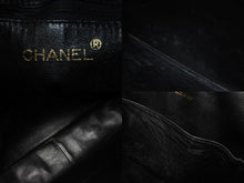 画像をギャラリービューアに読み込む, CHANEL シャネル ショルダーバッグ マトラッセ 2番台 ココマーク ココボール ブラック キャビアスキン ゴールド 美品 中古 56146