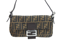 画像をギャラリービューアに読み込む, FENDI フェンディ ズッカ柄 マンマバケット ショルダーバッグ ワンショルダー ブラウン アクセサリーポーチ 美品 中古 56166