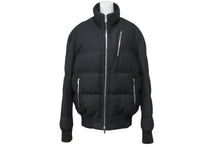 Load image into Gallery viewer, 新品未使用 HERMES エルメス ダウンジャケット アウター グレー カシミヤ フランス製 サイズ48 シルバー金具 中古 56167