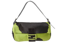 画像をギャラリービューアに読み込む, FENDI フェンディ ショルダーバッグ マンマバケット 2283-26424-008 ハラコ レザー グリーン シルバー金具 美品 中古 56187