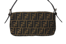 画像をギャラリービューアに読み込む, FENDI フェンディ ワンショルダーバッグ ズッカ柄 マンマバケット キャンバス レザー ブラウン シルバー金具 美品 中古 56229