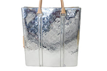 画像をギャラリービューアに読み込む, LOUIS VUITTON ルイヴィトン トートバッグ サックプラ LV MIRROR MIRROR メタリック M45884 シルバー金具 美品 中古 56242