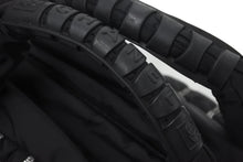 画像をギャラリービューアに読み込む, CHANEL シャネル スポーツライン 2WAYボストンバッグ 10番台 A32808 ナイロン ブラック ホワイト 美品 中古 56291