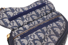 Load image into Gallery viewer, Christian Dior クリスチャンディオール トロッター ミニ ポーチ ネイビー キャンバス レザー 小物 MC1928 良品 中古 56337