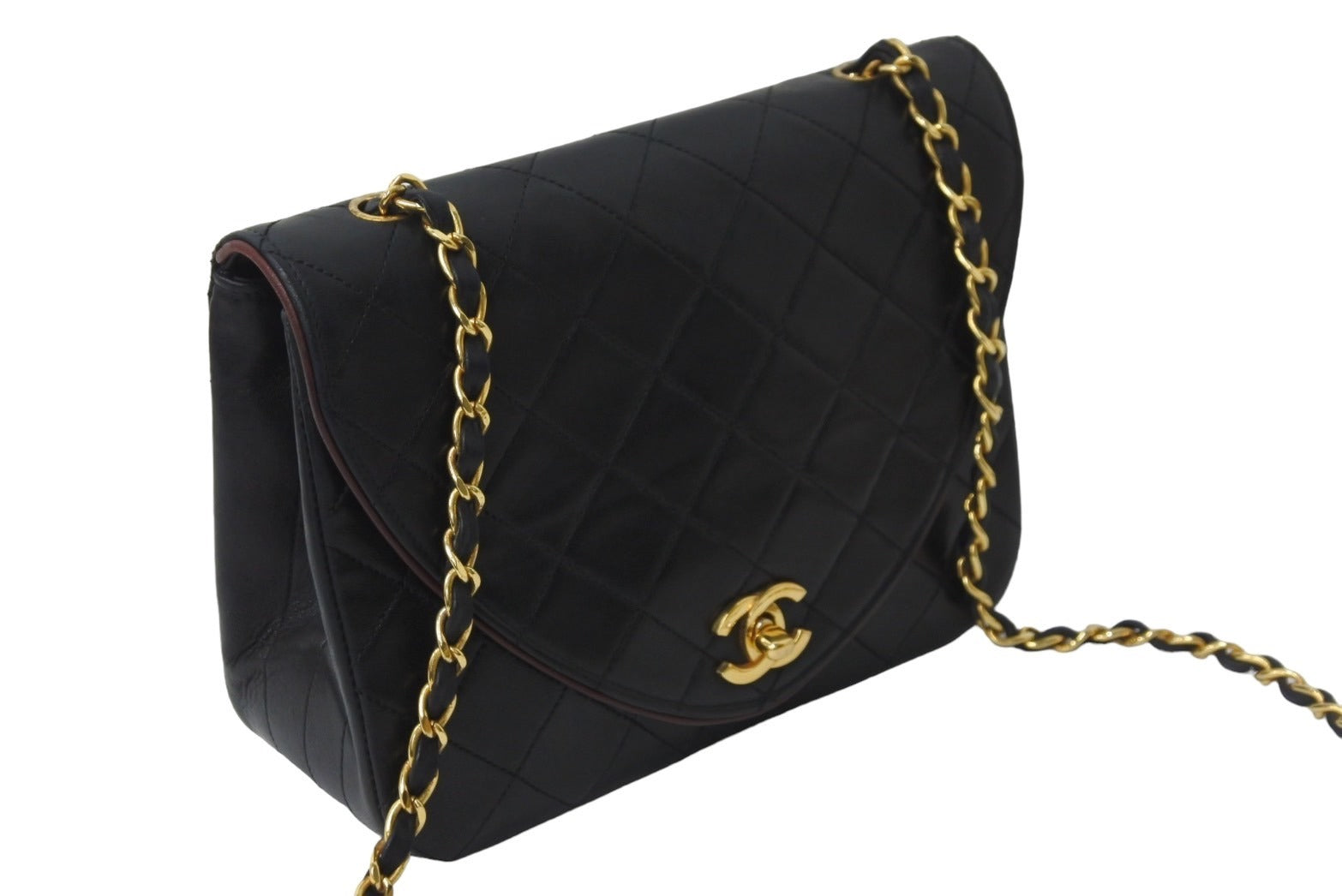 CHANEL シャネル チェーンショルダーバッグ マトラッセ シングル