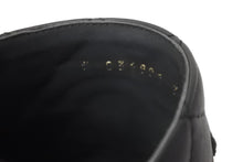 Load image into Gallery viewer, CHANEL シャネル サンダル ココマーク マトラッセ ブラック ラムスキン G36901 サイズ38 中古 56401