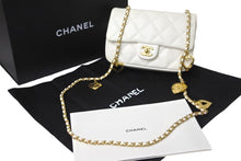 Load image into Gallery viewer, 極美品 CHANEL シャネル ハートチャームチェーンショルダーバッグ ランダムシリアル AS3456 ホワイト ゴールド金具 中古 56468