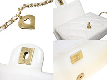 Load image into Gallery viewer, 極美品 CHANEL シャネル ハートチャームチェーンショルダーバッグ ランダムシリアル AS3456 ホワイト ゴールド金具 中古 56468