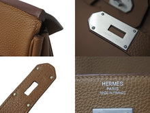 Load image into Gallery viewer, 極美品 HERMES エルメス ボストンバッグ オータクロア 50 □P刻印 トゴ ブラウン系 マットシルバー金具 中古 56539