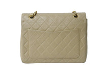 Load image into Gallery viewer, CHANEL シャネル Wフラップショルダーバッグ ラムスキン 0番台 中マトラッセ ゴールド金具 ベージュ 中古 56542