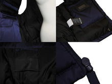 Load image into Gallery viewer, 極美品 PRADA プラダ 新型 メンズ ダウンベスト アウター トライアングルロゴ SGN940 ネイビー サイズ52 中古 56553