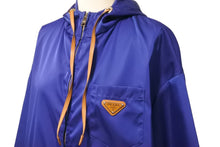 画像をギャラリービューアに読み込む, 極美品 PRADA プラダ ジャケット ナイロンジャケット 三角ロゴ ブルー シルバー 金具 サイズ38 291755 中古 56572