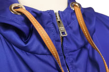 画像をギャラリービューアに読み込む, 極美品 PRADA プラダ ジャケット ナイロンジャケット 三角ロゴ ブルー シルバー 金具 サイズ38 291755 中古 56572