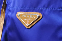画像をギャラリービューアに読み込む, 極美品 PRADA プラダ ジャケット ナイロンジャケット 三角ロゴ ブルー シルバー 金具 サイズ38 291755 中古 56572