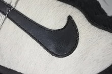 Load image into Gallery viewer, 新品同様 NIKE ナイキ スニーカー DUNK HIGH PREMIUM UENO-PANDA ダンク ハイ 上野 パンダ 2008 27.5 323955-101 中古 56594