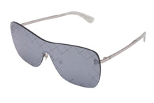 画像をギャラリービューアに読み込む, CHANEL シャネル サングラス キルティング マトラッセデザイン シルバー 4215 c.124/6G 美品 中古 56601