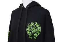 Load image into Gallery viewer, CHROME HEARTS クロムハーツ パーカー チャリティCHプラスレザーパッチプルオーバーパーカー グリーン レザー 中古 56618