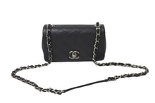 Load image into Gallery viewer, CHANEL シャネル コスモスライン ビコローレ カーフスキン ショルダーバッグ マトラッセ ブラック ココマーク シルバー 美品 中古 56671