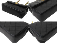 Load image into Gallery viewer, CHANEL シャネル ミニ マトラッセ チェーン ショルダーバッグ 1番台 ラムスキン ゴールド金具 ココマーク 美品 中古 56718
