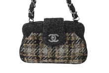 Load image into Gallery viewer, 極美品 CHANEL シャネル マトラッセ ツイード チェーン ワンショルダー バッグ 10番台 マルチカラー ココマーク 鞄 中古 56728