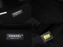 Load image into Gallery viewer, 極美品 CHANEL シャネル マトラッセ ツイード チェーン ワンショルダー バッグ 10番台 マルチカラー ココマーク 鞄 中古 56728