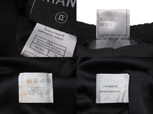 画像をギャラリービューアに読み込む, CHANEL シャネル ジャケット ツイード ショートコート 01A ブラック ココボタン サイズ38 P18440V10526 美品 中古 56731