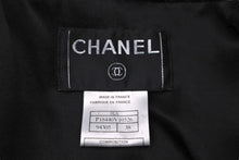 画像をギャラリービューアに読み込む, CHANEL シャネル ジャケット ツイード ショートコート 01A ブラック ココボタン サイズ38 P18440V10526 美品 中古 56731