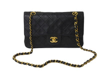 画像をギャラリービューアに読み込む, CHANEL シャネル チェーンショルダーバッグ マトラッセ 3番台 ラムスキン ブラック ゴールド金具 美品 中古 56759