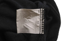 画像をギャラリービューアに読み込む, CHANEL シャネル 半袖Ｔシャツ ココマーク ベロア チビT ブラック ショート丈 サイズ40 96P 美品 中古 56763