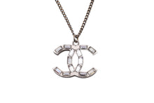 画像をギャラリービューアに読み込む, CHANEL シャネル ネックレス ココマーク 刻印不鮮明 シルバー ラインストーン ラメ リバーシブル 美品 中古 56768