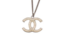 画像をギャラリービューアに読み込む, CHANEL シャネル ネックレス ココマーク 刻印不鮮明 シルバー ラインストーン ラメ リバーシブル 美品 中古 56768