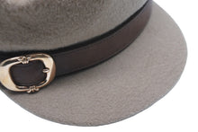 Load image into Gallery viewer, 極美品 CHROME HEARTS クロムハーツ ガンスリンガーベルトキャスケット GUMP FBRC サイズ56 ベージュ ゴールド金具 中古 56773