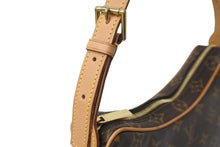 画像をギャラリービューアに読み込む, 極美品 LOUIS VUITTON ルイヴィトン ショルダーバッグ クロワッサン PM M51510 モノグラム ゴールド金具 中古 56785