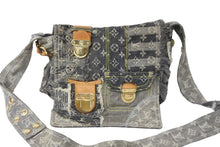 画像をギャラリービューアに読み込む, LouisVuitton ルイヴィトン パッチワーク ポスティ メッセンジャーバッグ モノグラムデニム グレー M95374 美品 中古 56831