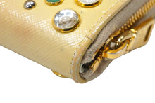Load image into Gallery viewer, PRADA プラダ 財布 ラウンドファスナー長財布 ビジュー ラインストーン エナメル ベージュ ゴールド金具 中古 56866