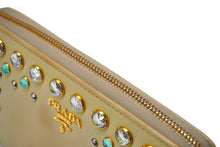 Load image into Gallery viewer, PRADA プラダ 財布 ラウンドファスナー長財布 ビジュー ラインストーン エナメル ベージュ ゴールド金具 中古 56866