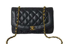 画像をギャラリービューアに読み込む, 極美品 CHANEL シャネル ショルダーバッグ ダイアナ 25 2番台 ラムスキン ブラック ゴールド金具 中古 56888