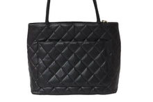 画像をギャラリービューアに読み込む, 極美品 CHANEL シャネル キャビアスキン 復刻 トートバッグ 7番台 ハンドバッグ ブラック ココマーク ロゴ ゴールド金具 中古 56945