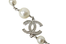 Load image into Gallery viewer, 極美品 CHANEL シャネル ココマーク ネックレス B18 V パール シルバー ホワイト スパンコール メタル 90g 中古 56946